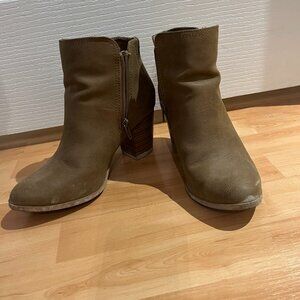 🥾 Fergalicious by Fergie Ankle Boots